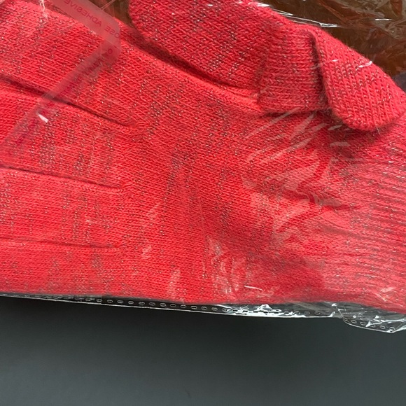 Reach Star Pure Silver knit touchscreen Arthritis Gloves - Picture 9 of 12